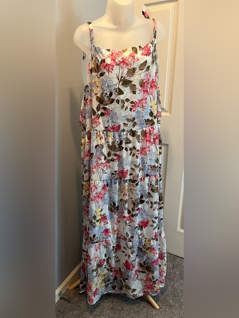 Lane Bryant Floral Tiered Maxi Dress with Pockets Adjustable Tie Straps Size 28